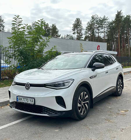 Белый Фольксваген ID.4, объемом двигателя 0 л и пробегом 72 тыс. км за 25500 $, фото 1 на Automoto.ua