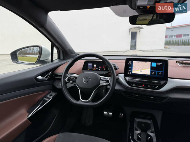 Белый Фольксваген ID.4, объемом двигателя 0 л и пробегом 61 тыс. км за 20900 $, фото 59 на Automoto.ua