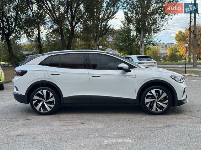 Білий Фольксваген ID.4, об'ємом двигуна 0 л та пробігом 34 тис. км за 26440 $, фото 5 на Automoto.ua