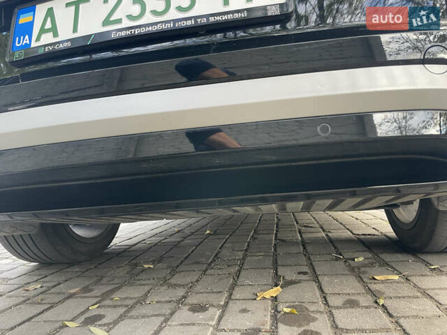 Білий Фольксваген ID.4, об'ємом двигуна 0 л та пробігом 27 тис. км за 25500 $, фото 54 на Automoto.ua