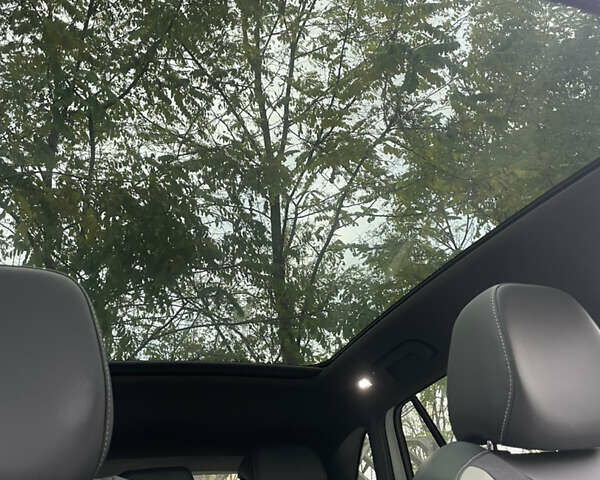 Білий Фольксваген ID.4, об'ємом двигуна 0 л та пробігом 27 тис. км за 25500 $, фото 27 на Automoto.ua