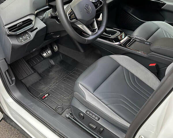 Білий Фольксваген ID.4, об'ємом двигуна 0 л та пробігом 23 тис. км за 27080 $, фото 8 на Automoto.ua