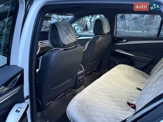 Білий Фольксваген ID.4, об'ємом двигуна 0 л та пробігом 52 тис. км за 22500 $, фото 30 на Automoto.ua
