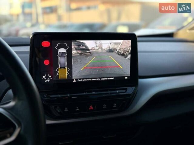 Белый Фольксваген ID.4, объемом двигателя 0 л и пробегом 92 тыс. км за 29000 $, фото 12 на Automoto.ua