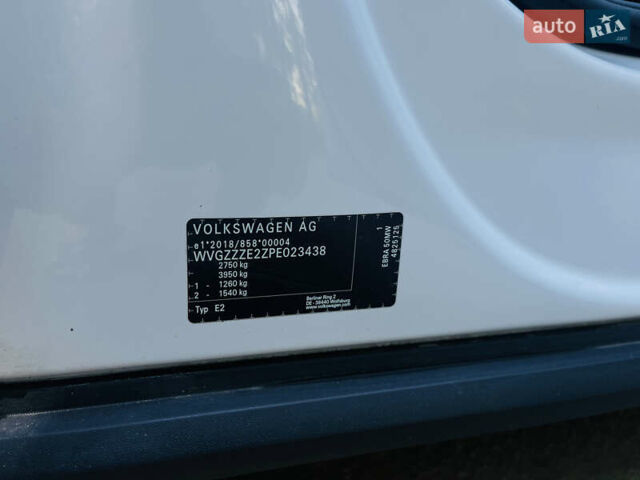 Білий Фольксваген ID.4, об'ємом двигуна 0 л та пробігом 76 тис. км за 25500 $, фото 18 на Automoto.ua