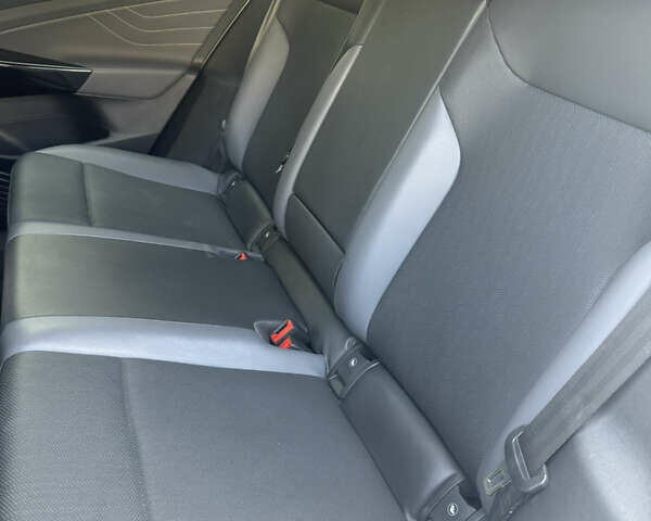 Белый Фольксваген ID.4, объемом двигателя 0 л и пробегом 55 тыс. км за 24300 $, фото 13 на Automoto.ua