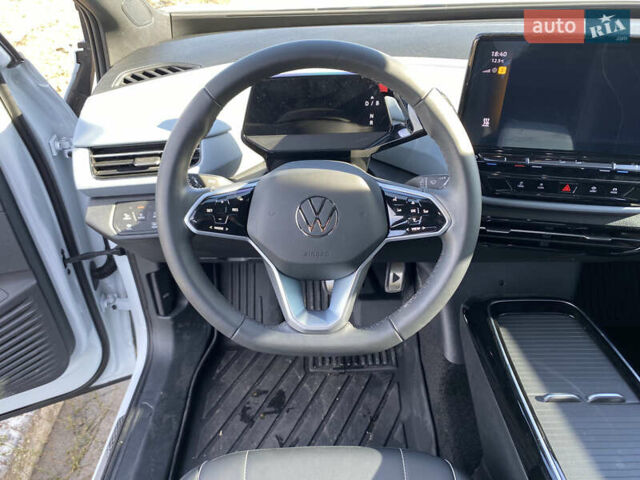 Фольксваген ID.4 2023 в Киеве на Automoto.ua Белый Фольксваген ID.4, объемом двигателя 0 л и пробегом 15 тыс. км за 24800 $, фото 12 на Automoto.ua