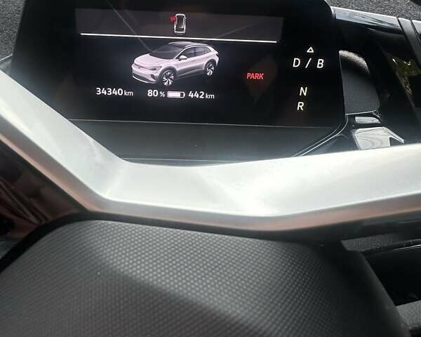 Білий Фольксваген ID.4, об'ємом двигуна 0 л та пробігом 33 тис. км за 28000 $, фото 3 на Automoto.ua