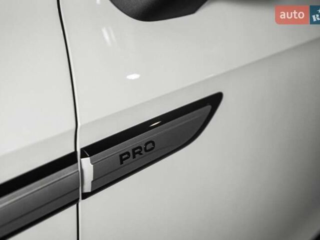 Білий Фольксваген ID.4, об'ємом двигуна 0 л та пробігом 61 тис. км за 27999 $, фото 32 на Automoto.ua