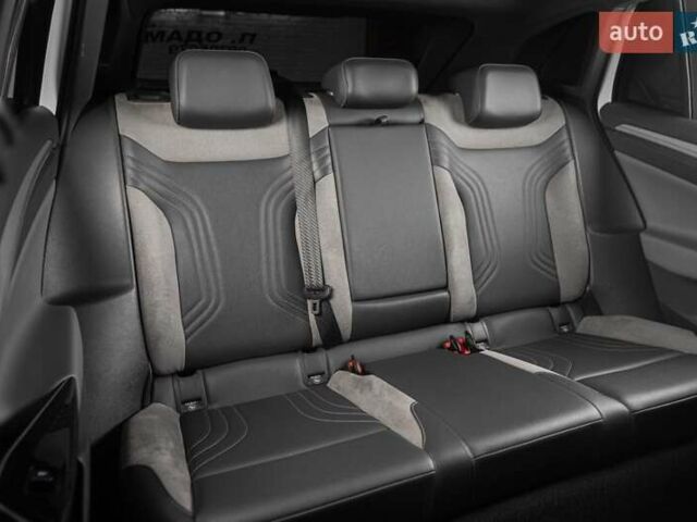 Білий Фольксваген ID.4, об'ємом двигуна 0 л та пробігом 61 тис. км за 27999 $, фото 24 на Automoto.ua