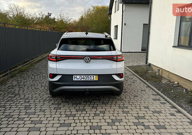 Белый Фольксваген ID.4, объемом двигателя 0 л и пробегом 47 тыс. км за 25500 $, фото 20 на Automoto.ua