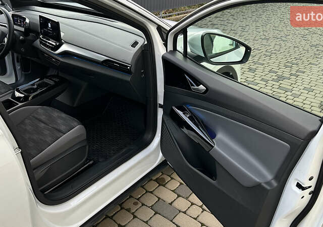 Белый Фольксваген ID.4, объемом двигателя 0 л и пробегом 47 тыс. км за 25500 $, фото 35 на Automoto.ua