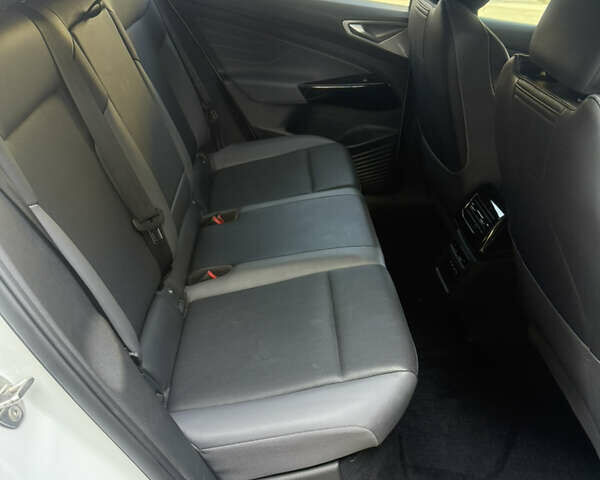 Белый Фольксваген ID.4, объемом двигателя 0 л и пробегом 55 тыс. км за 24300 $, фото 9 на Automoto.ua