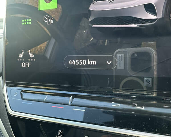 Белый Фольксваген ID.4, объемом двигателя 0 л и пробегом 44 тыс. км за 25000 $, фото 23 на Automoto.ua