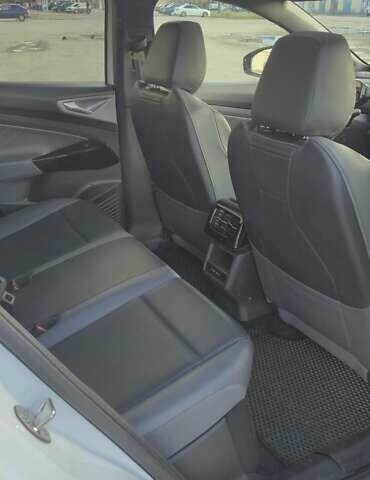 Білий Фольксваген ID.4, об'ємом двигуна 0 л та пробігом 22 тис. км за 26800 $, фото 13 на Automoto.ua