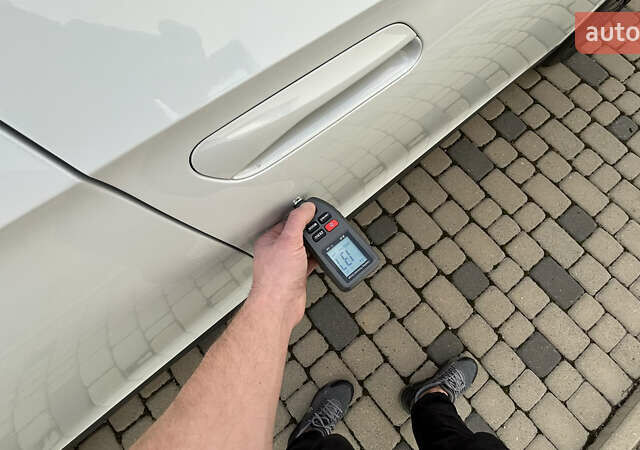 Белый Фольксваген ID.4, объемом двигателя 0 л и пробегом 47 тыс. км за 25500 $, фото 79 на Automoto.ua