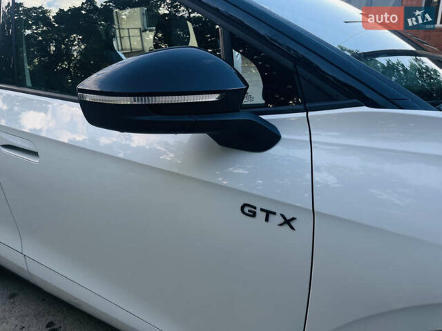 Білий Фольксваген ID.4, об'ємом двигуна 0 л та пробігом 76 тис. км за 25500 $, фото 20 на Automoto.ua