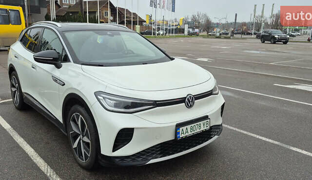 Белый Фольксваген ID.4, объемом двигателя 0 л и пробегом 62 тыс. км за 26300 $, фото 3 на Automoto.ua