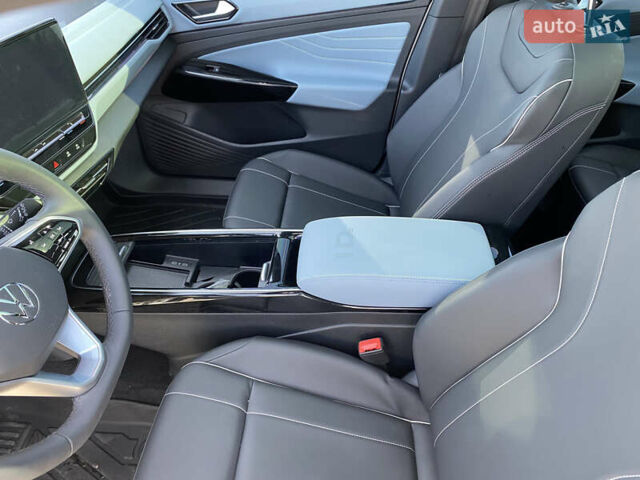 Фольксваген ID.4 2023 в Киеве на Automoto.ua Белый Фольксваген ID.4, объемом двигателя 0 л и пробегом 15 тыс. км за 24800 $, фото 10 на Automoto.ua