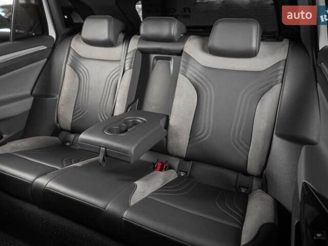 Білий Фольксваген ID.4, об'ємом двигуна 0 л та пробігом 61 тис. км за 27999 $, фото 10 на Automoto.ua