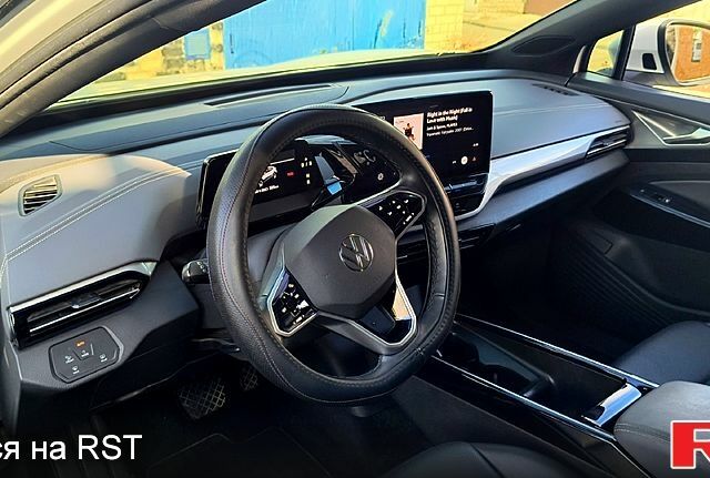 Белый Фольксваген ID.4, объемом двигателя 0 л и пробегом 32 тыс. км за 22000 $, фото 6 на Automoto.ua