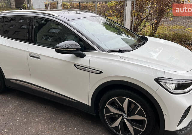 Белый Фольксваген ID.4, объемом двигателя 0 л и пробегом 22 тыс. км за 26000 $, фото 3 на Automoto.ua
