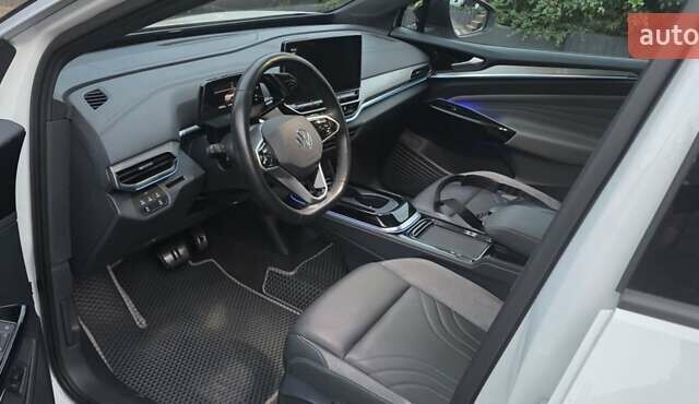 Белый Фольксваген ID.4, объемом двигателя 0 л и пробегом 16 тыс. км за 26500 $, фото 6 на Automoto.ua