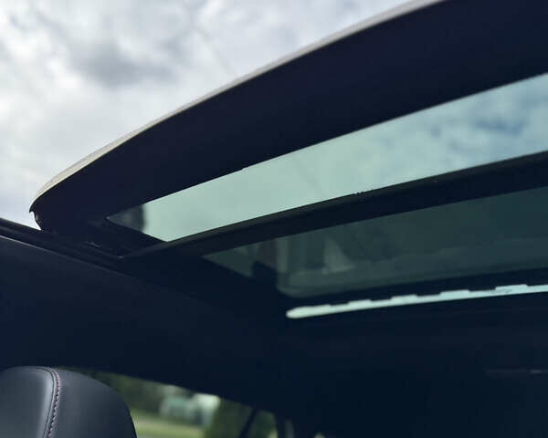 Белый Фольксваген ID.4, объемом двигателя 0 л и пробегом 28 тыс. км за 36249 $, фото 17 на Automoto.ua