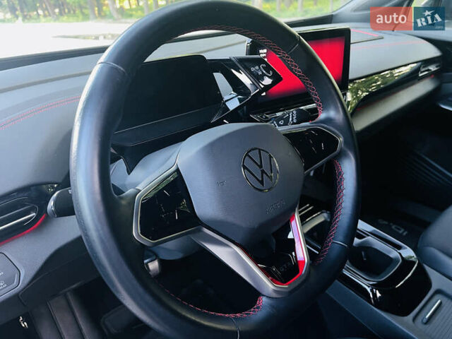 Білий Фольксваген ID.4, об'ємом двигуна 0 л та пробігом 76 тис. км за 25500 $, фото 6 на Automoto.ua