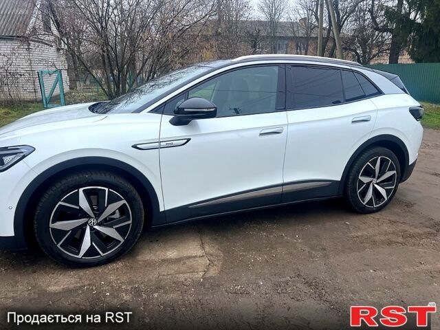 Белый Фольксваген ID.4, объемом двигателя 0 л и пробегом 71 тыс. км за 23800 $, фото 3 на Automoto.ua