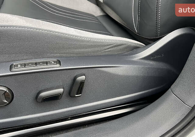 Белый Фольксваген ID.4, объемом двигателя 0 л и пробегом 22 тыс. км за 26000 $, фото 20 на Automoto.ua