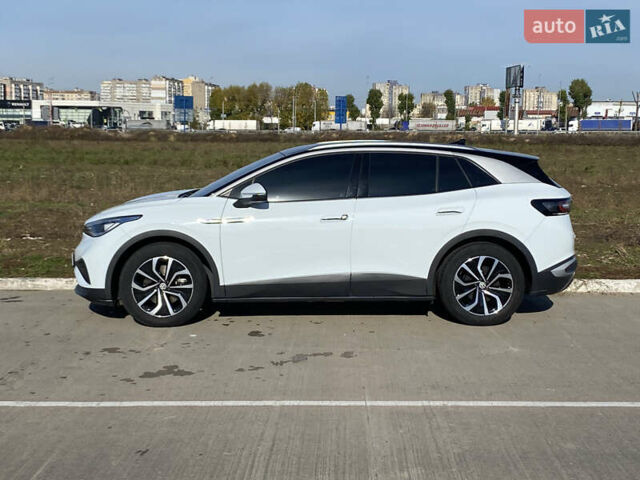 Фольксваген ID.4 2023 в Киеве на Automoto.ua Белый Фольксваген ID.4, объемом двигателя 0 л и пробегом 15 тыс. км за 24800 $, фото 3 на Automoto.ua
