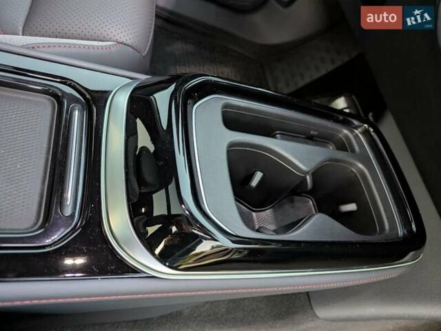 Белый Фольксваген ID.4, объемом двигателя 0 л и пробегом 14 тыс. км за 29500 $, фото 18 на Automoto.ua