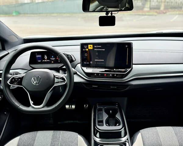 Белый Фольксваген ID.4, объемом двигателя 0 л и пробегом 45 тыс. км за 25900 $, фото 10 на Automoto.ua