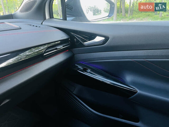 Білий Фольксваген ID.4, об'ємом двигуна 0 л та пробігом 76 тис. км за 25500 $, фото 30 на Automoto.ua