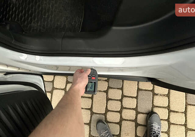 Белый Фольксваген ID.4, объемом двигателя 0 л и пробегом 47 тыс. км за 25500 $, фото 86 на Automoto.ua