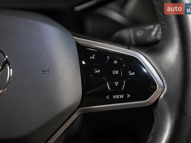 Білий Фольксваген ID.4, об'ємом двигуна 0 л та пробігом 61 тис. км за 27999 $, фото 22 на Automoto.ua