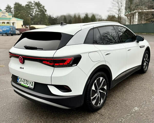 Белый Фольксваген ID.4, объемом двигателя 0 л и пробегом 45 тыс. км за 25900 $, фото 3 на Automoto.ua