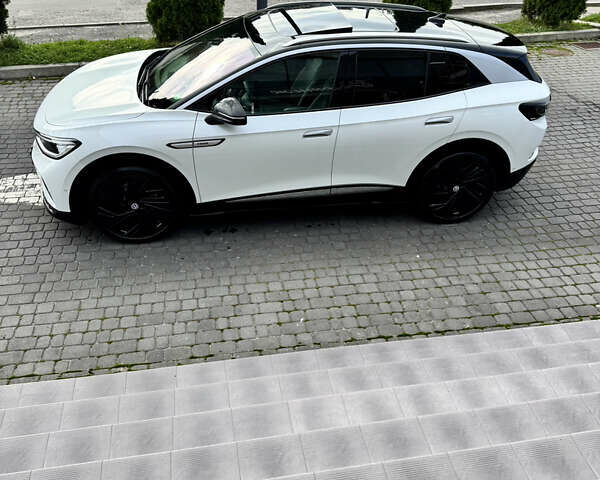 Белый Фольксваген ID.4, объемом двигателя 0 л и пробегом 28 тыс. км за 36249 $, фото 6 на Automoto.ua