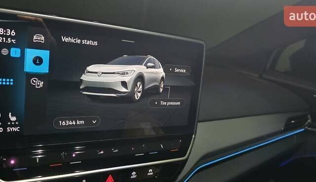 Белый Фольксваген ID.4, объемом двигателя 0 л и пробегом 16 тыс. км за 26500 $, фото 3 на Automoto.ua