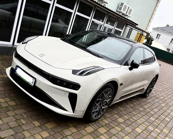 Белый Фольксваген ID.4, объемом двигателя 0 л и пробегом 45 тыс. км за 25900 $, фото 17 на Automoto.ua