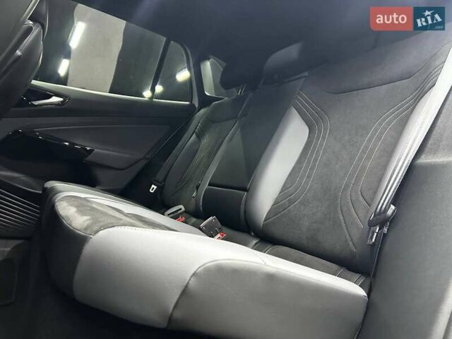 Білий Фольксваген ID.4, об'ємом двигуна 0 л та пробігом 13 тис. км за 28000 $, фото 18 на Automoto.ua