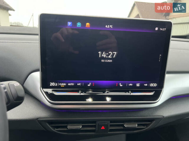 Белый Фольксваген ID.4, объемом двигателя 0 л и пробегом 23 тыс. км за 30900 $, фото 19 на Automoto.ua