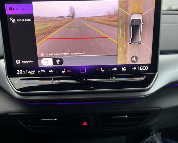 Белый Фольксваген ID.4, объемом двигателя 0 л и пробегом 23 тыс. км за 30900 $, фото 29 на Automoto.ua