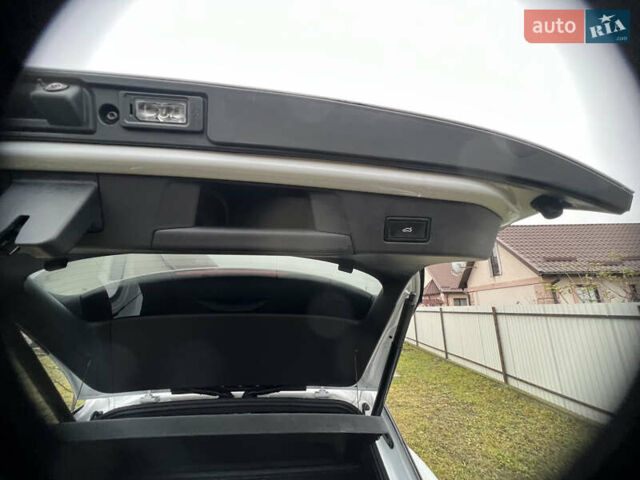 Белый Фольксваген ID.4, объемом двигателя 0 л и пробегом 23 тыс. км за 30900 $, фото 22 на Automoto.ua