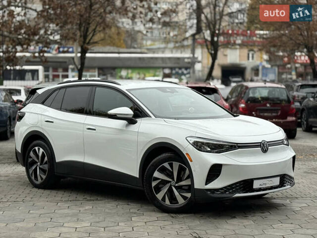 Белый Фольксваген ID.4, объемом двигателя 0 л и пробегом 8 тыс. км за 25900 $, фото 16 на Automoto.ua