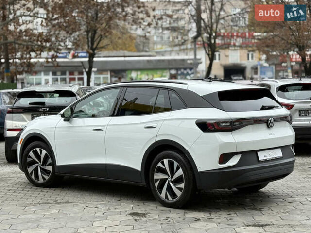 Белый Фольксваген ID.4, объемом двигателя 0 л и пробегом 8 тыс. км за 25900 $, фото 34 на Automoto.ua