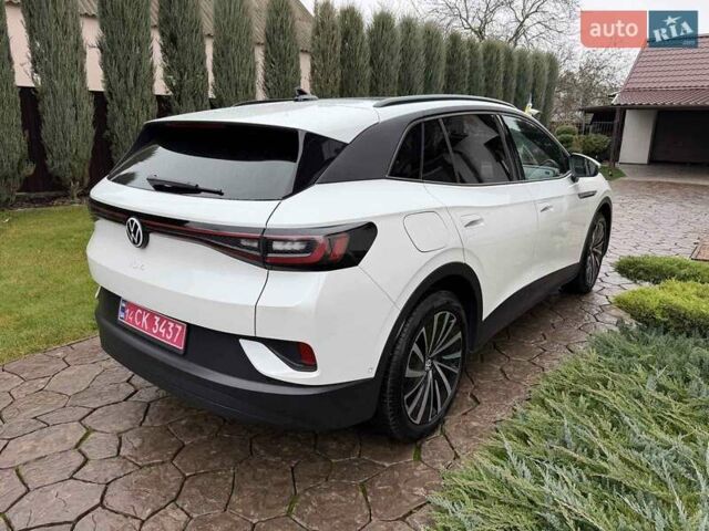 Белый Фольксваген ID.4, объемом двигателя 0 л и пробегом 14 тыс. км за 25900 $, фото 3 на Automoto.ua