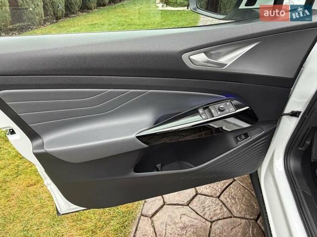 Белый Фольксваген ID.4, объемом двигателя 0 л и пробегом 14 тыс. км за 25900 $, фото 22 на Automoto.ua