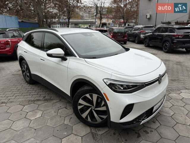 Белый Фольксваген ID.4, объемом двигателя 0 л и пробегом 8 тыс. км за 25900 $, фото 12 на Automoto.ua